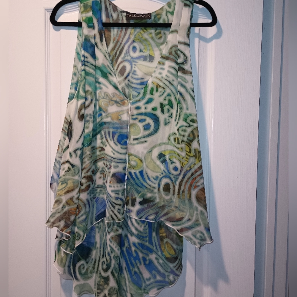 Talk of the Walk Size Large Paisley Georgette Shift Tank shirt